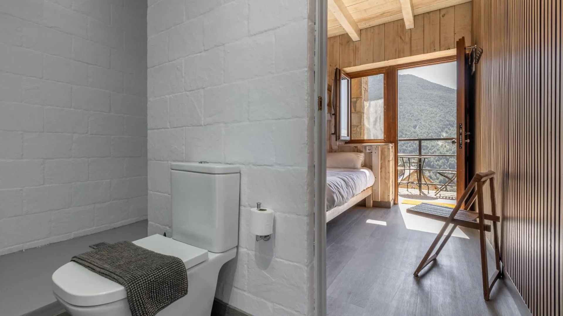 Hostel Alberg Taull