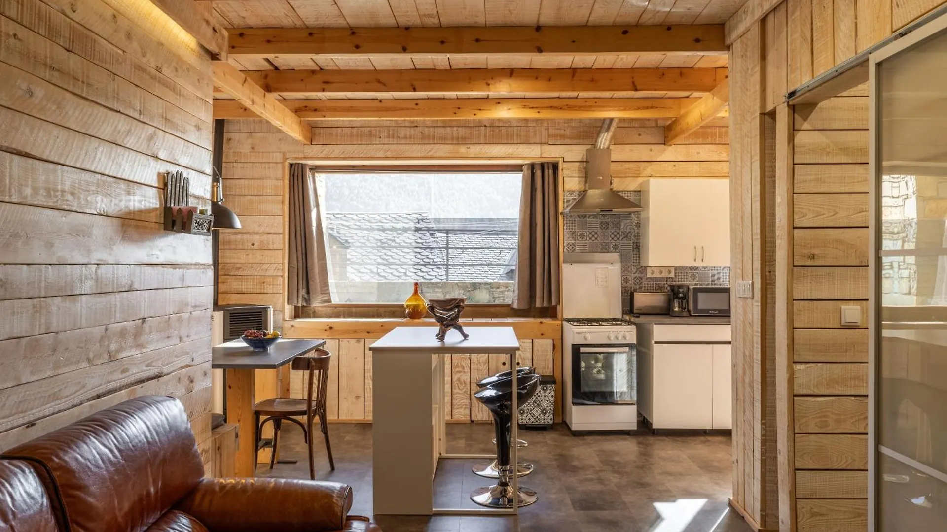 Hostel Alberg Taull